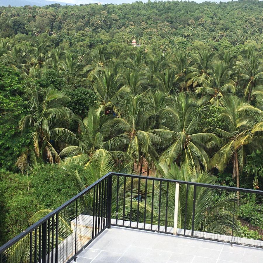 Hotel Martins Crest Patnem Beach Esterno foto