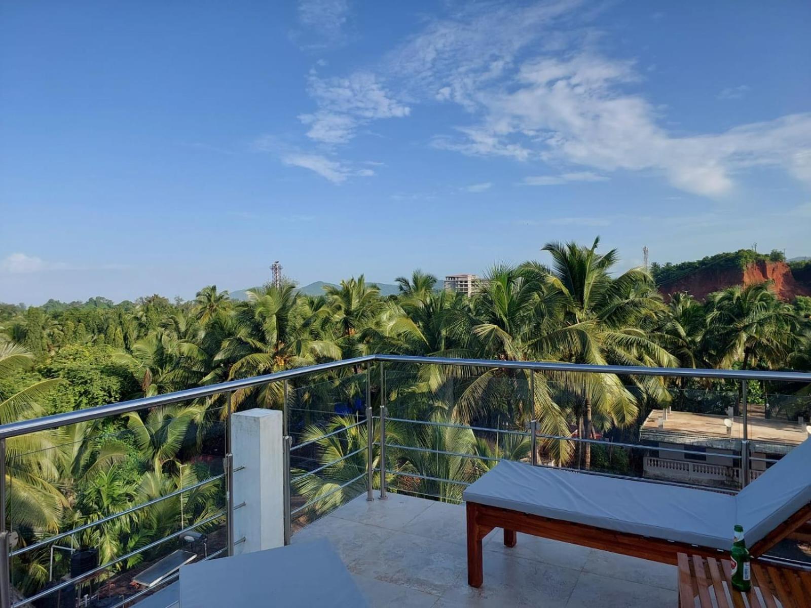 Hotel Martins Crest Patnem Beach Esterno foto